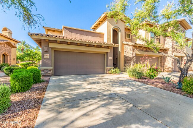 Foto del edificio - 21320 56th St