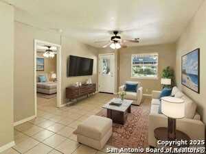 Building Photo - 661 Floral Cir