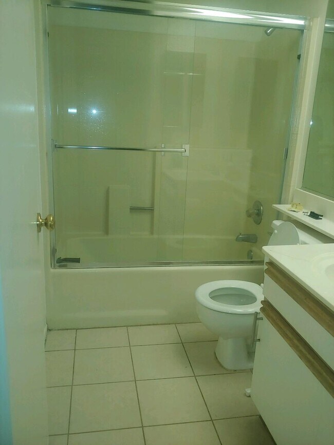 Foto del edificio - 44532 15th St E
