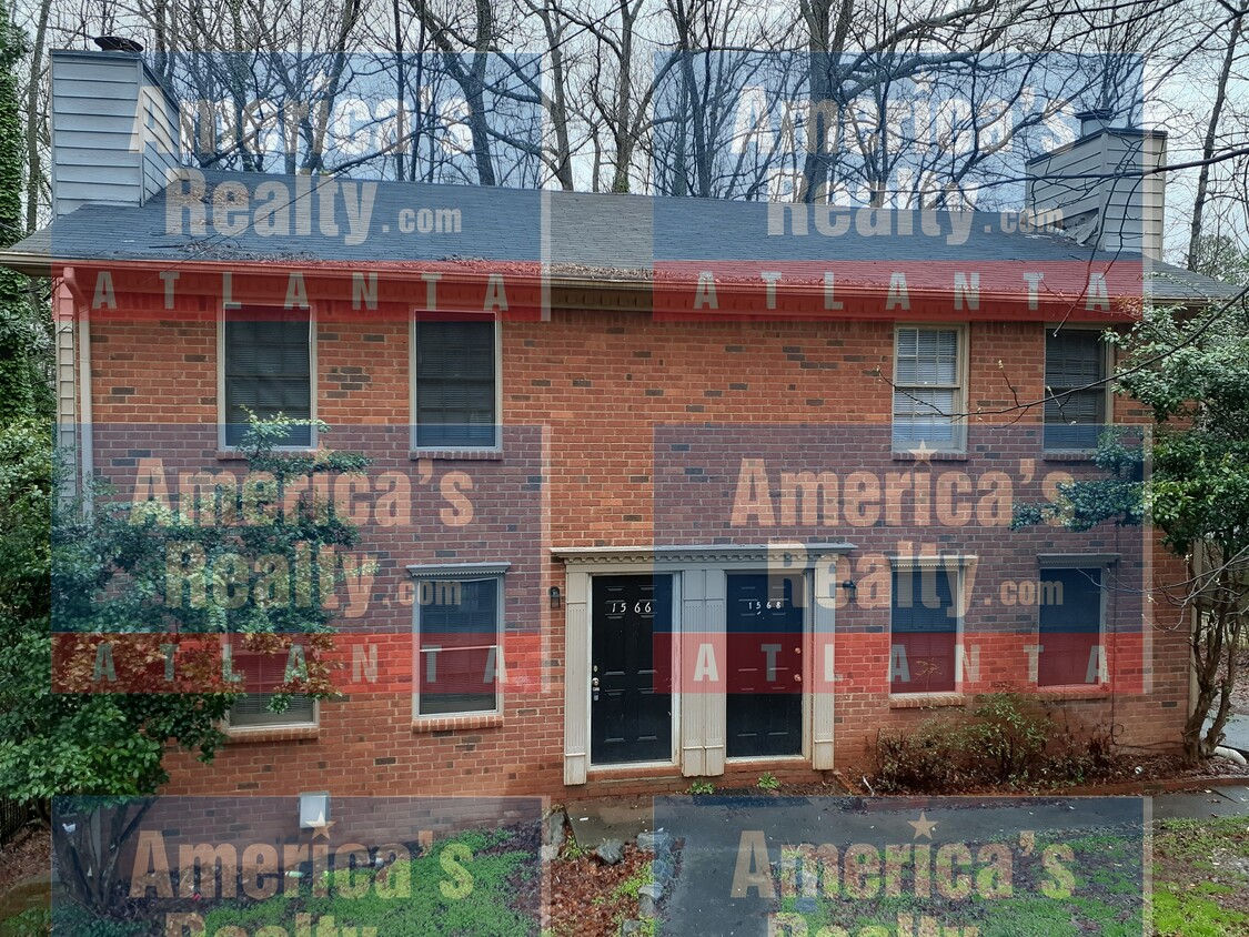 Primary Photo - 1566 Harbins Rd