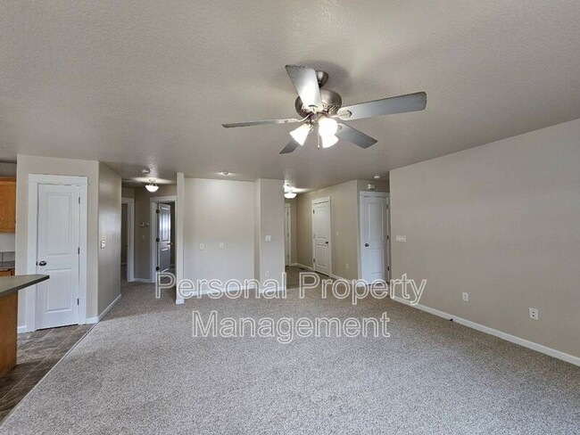 Foto del edificio - 11809 NE 26th Pl