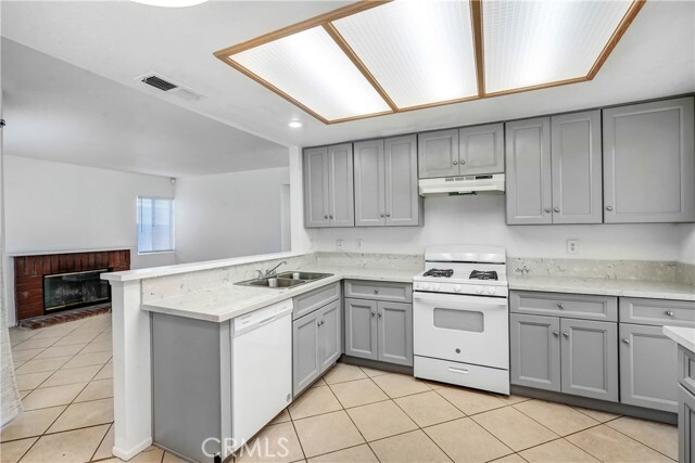 Foto del edificio - 39925 Falcon Way