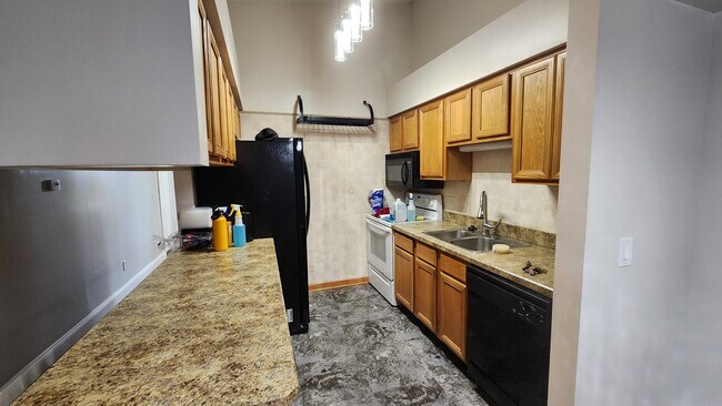 Cocina - 9654 Sawgrass Ct