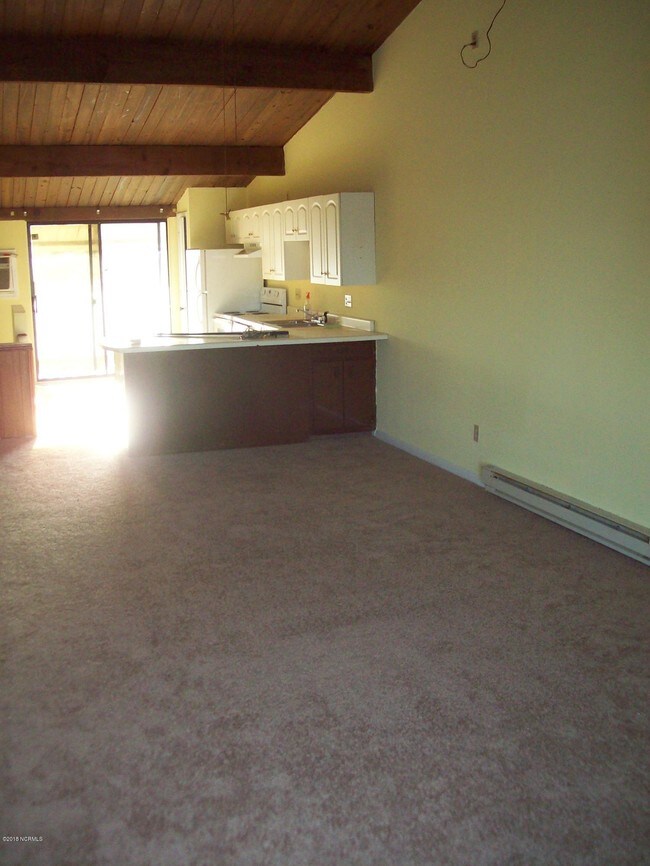 Building Photo - 113 Freeman Ln
