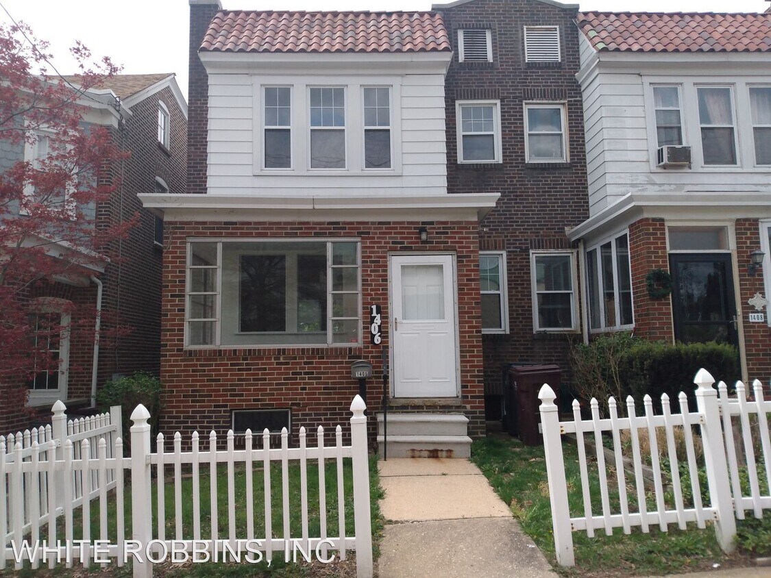 Primary Photo - 3 br, 1.5 bath House - 1406 Cedar St.