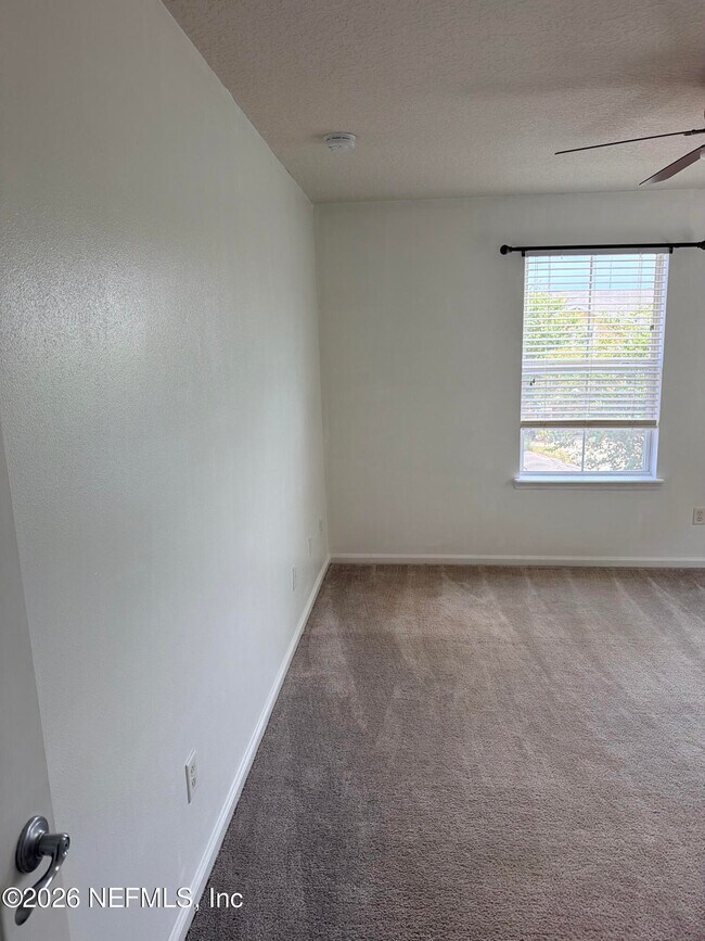 Foto del edificio - 8879 Inlet Bluff Dr
