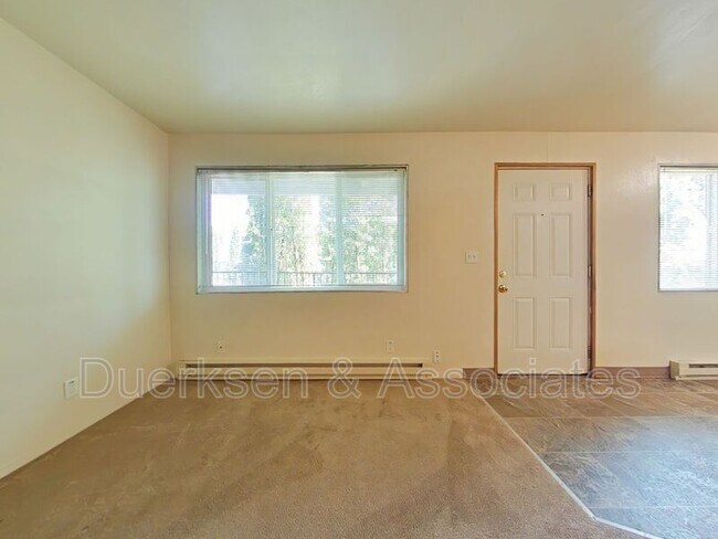 Foto del edificio - 815 NW 26th St