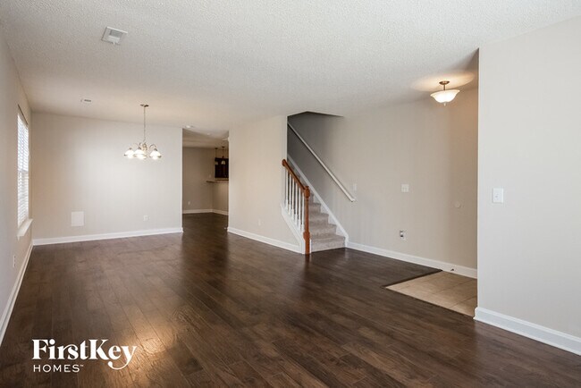 Building Photo - 6648 Rustic View Ct