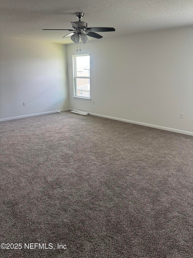 Building Photo - 12248 Woodview Dr