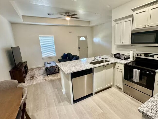 Building Photo - Brand-New 2BR/2BA Home | Fully Furnished | All Utilities Included