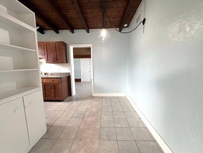 Foto del edificio - Beachside Bungalow in Ormond Beach!