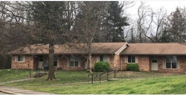 Primary Photo - Peach Court Apartments