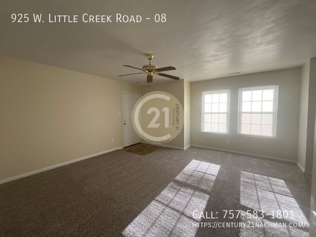 Building Photo - 925 W Little Creek Rd