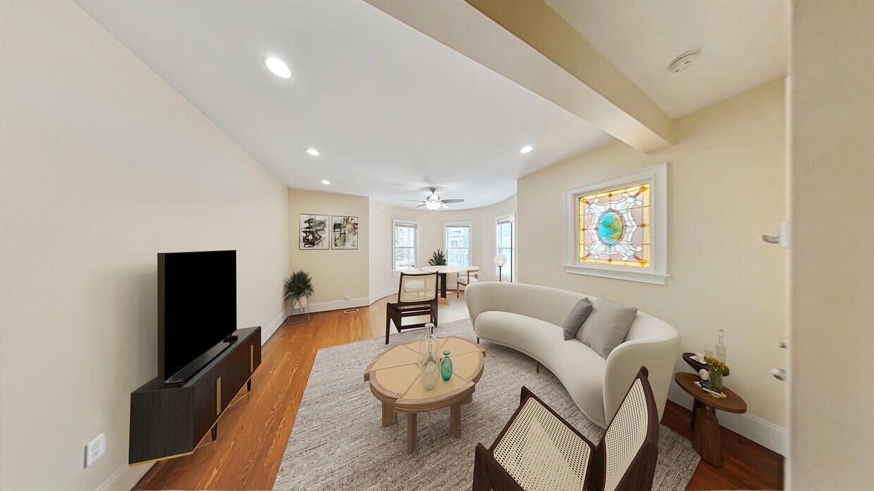Foto principal - 81 Hillside St