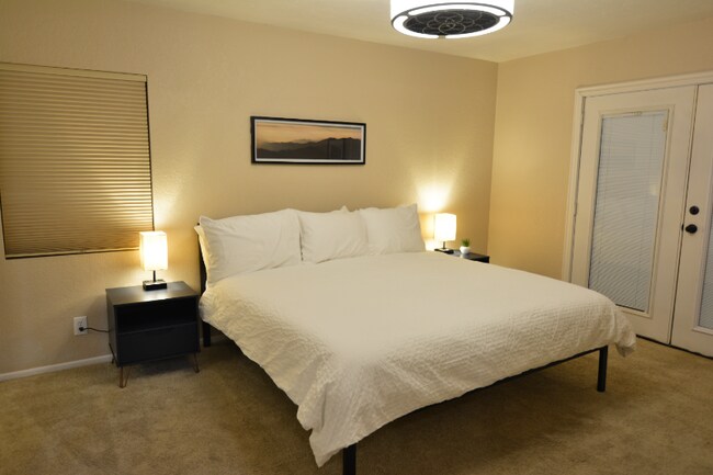 Foto del edificio - 909 N Matterhorn Rd