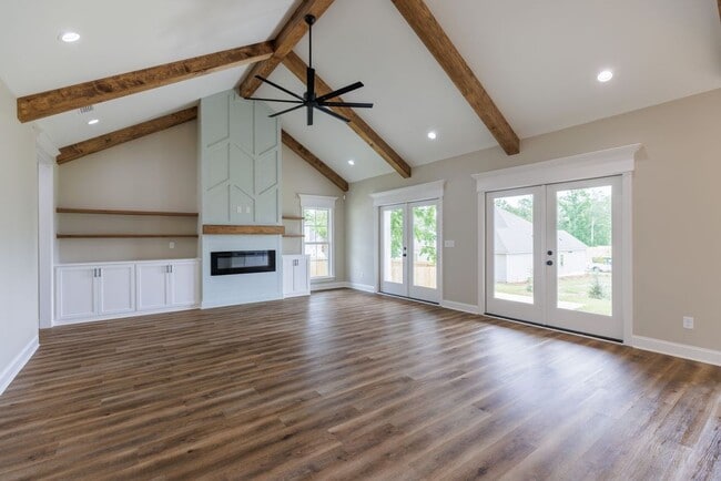 Building Photo - 3061 Houser Wy