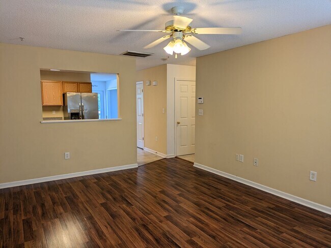 Foto del edificio - Great Mooresville Location!