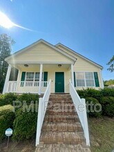 Building Photo - 229 St Andrews Pl Dr
