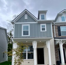 Building Photo - 5127 Dayflower Dr