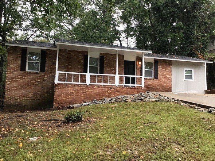 Foto principal - 5044 Wellborn Dr