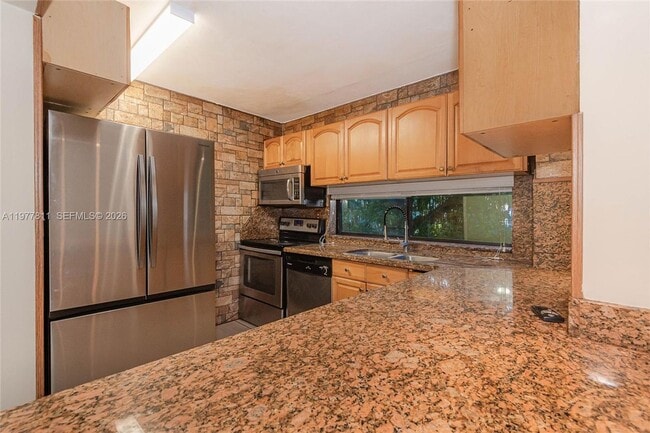 Photo - 17021 N Bay Rd House