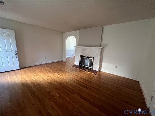 Foto del edificio - 6506 Monument Ave