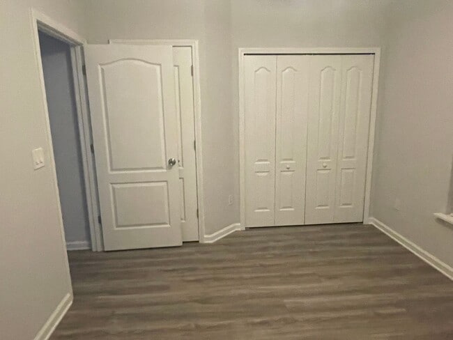 Building Photo - Welcome to this charming home located in t...