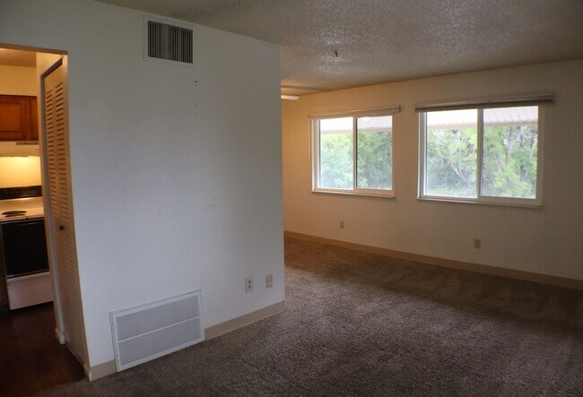Foto del edificio - Cozy 1-Bedroom in a Prime Midtown Location