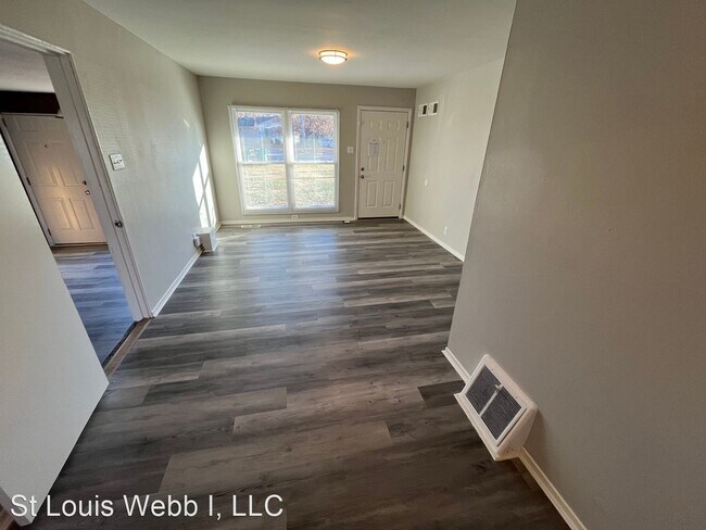 Foto del edificio - 3 br, 1 bath House - 10555 Spring Garden Dr