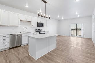 Building Photo - Southtown Flats