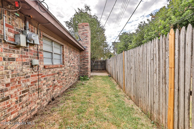 Building Photo - 4305 52nd St