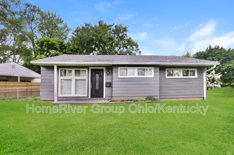 Foto principal - 2921 Garey Ln