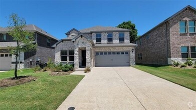 Building Photo - 405 Quarry St