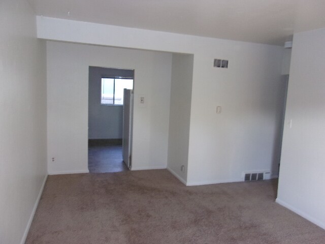 Foto del edificio - 5551 S Delaware St