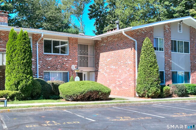 Foto del edificio - 109 Southport Woods Drive