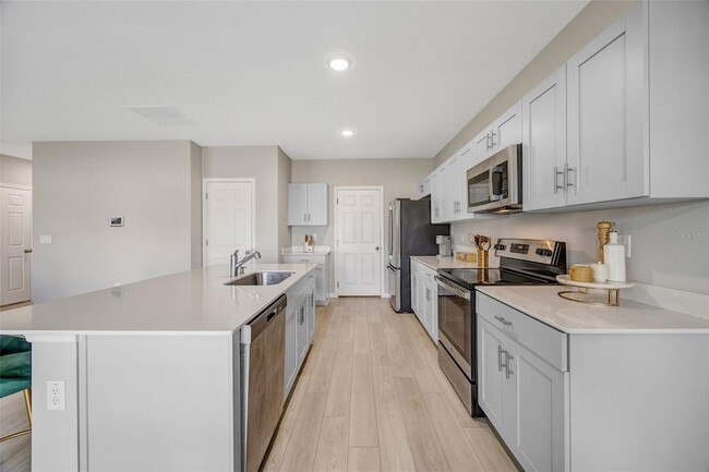 Building Photo - 7571 Freesia Trce