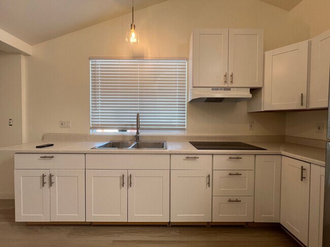 Foto del edificio - Newly Built 2-Bedroom ADU in Lompoc – Mode...