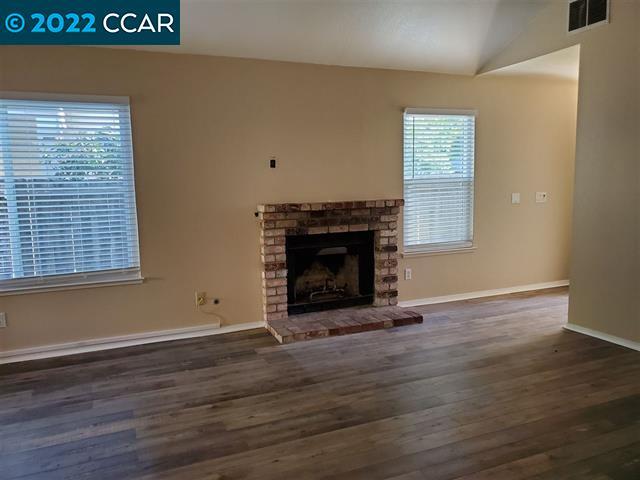 Building Photo - 680 Timberline Terrace