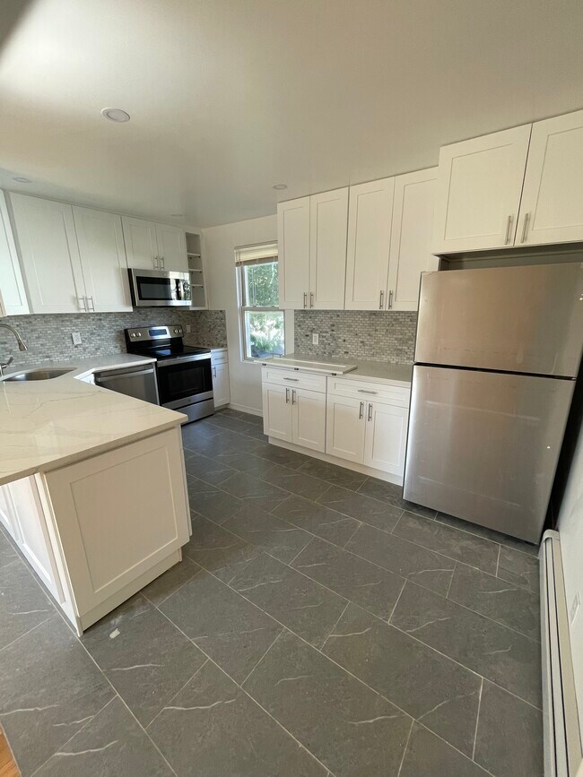 Building Photo - 349 Bellmore Rd