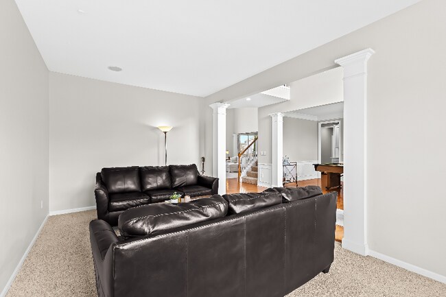 Building Photo - 24307 Padstone Dr