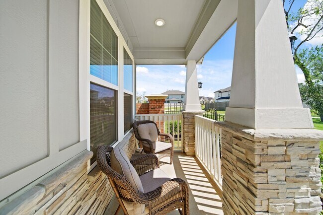 Foto del edificio - 1735 Harvest Lake Dr