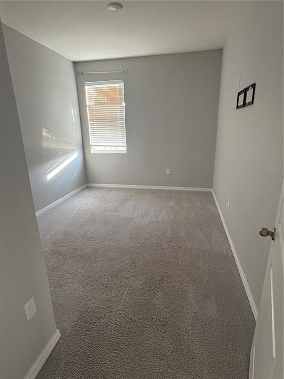 Foto del edificio - 17005 AVON Ln