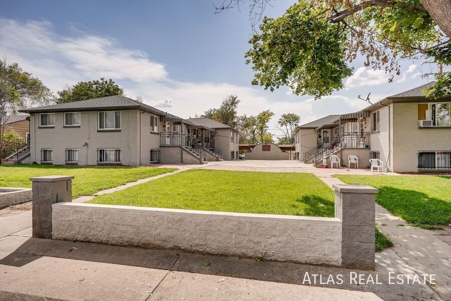 Foto principal - 1391 Lansing St