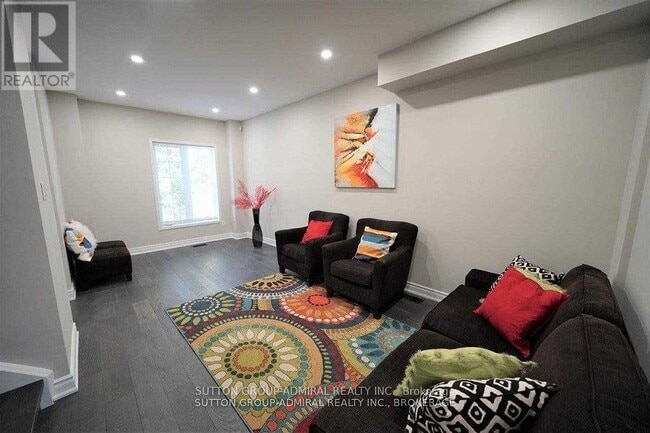 Photo du bâtiment - 23 Observatory Ln