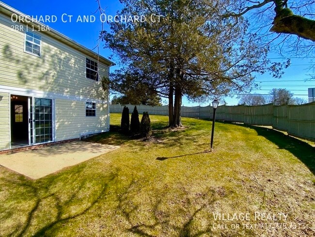 Building Photo - 402 Orchard Ct