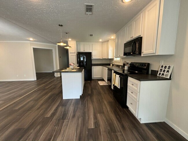 Foto del edificio - 2263 NW 48th Avenue Rd