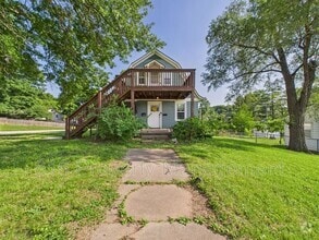 Building Photo - 701 W Kansas St