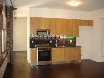 Primary Photo - 460 S Spring St