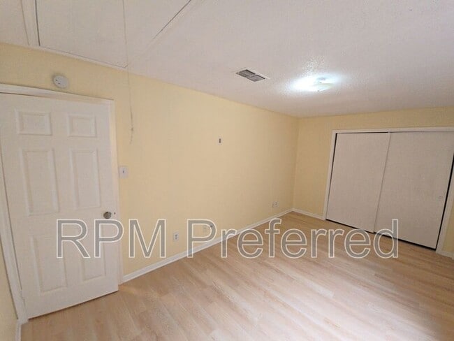 Foto del edificio - 2019 Place Rebecca Ln