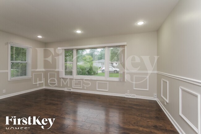 Foto del edificio - 21939 Millard Ave